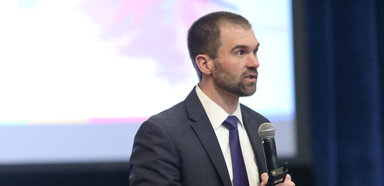 Members Set One Last Forum for Reserve Pricing Compromise